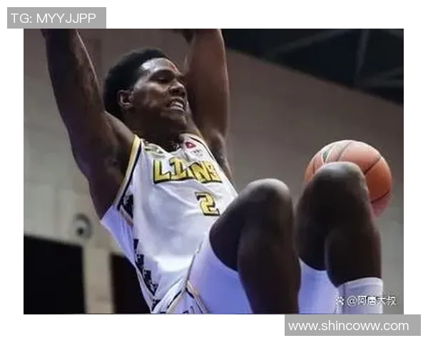 2017年CBA季后赛广厦与深圳激战回顾精彩瞬间与战术分析