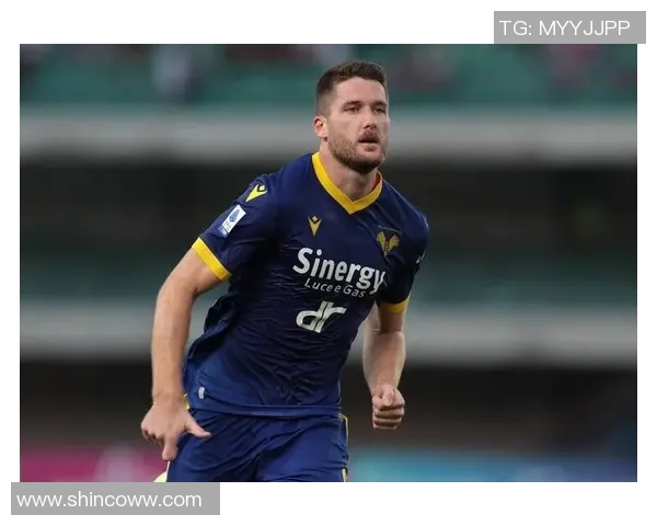 尤尼克斯与米兰巅峰对决谁能在这场较量中笑到最后