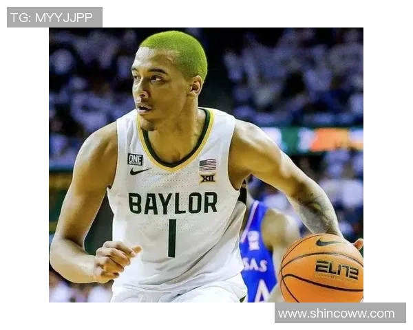 戴森丹尼尔斯的崛起之路:从青涩新秀到篮球场上的明星球员 戴森丹尼尔斯的崛起之路:从青涩新秀到篮球场上的明星球员